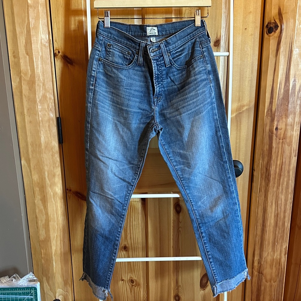 J. Crew Vintage Crop Raw Edge Jeans in Medium Blue Wash High Waste Slim Straight